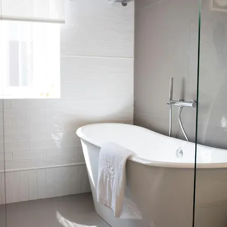 Santiago De Alfama - Boutique מלון 5*