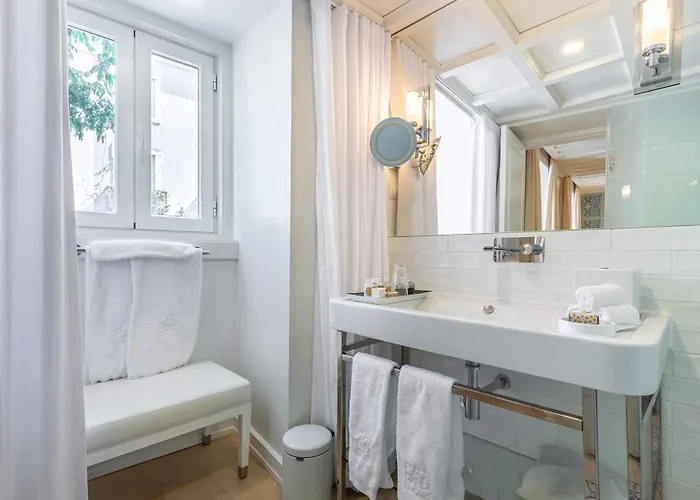 サンティアゴ デ アルファマ ブティック