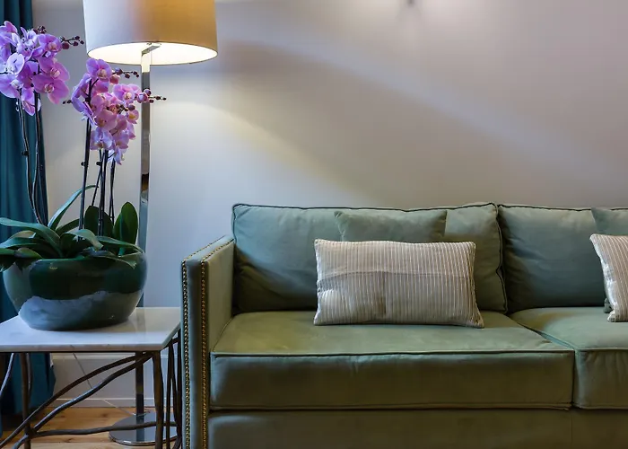 サンティアゴ デ アルファマ ブティック 5*