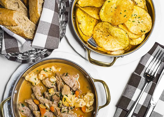 ホテル サンティアゴ デ アルファマ ブティック