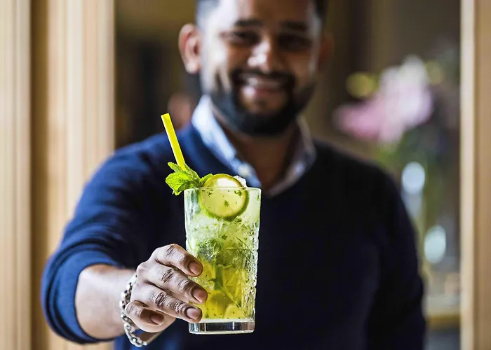 ホテル サンティアゴ デ アルファマ ブティック