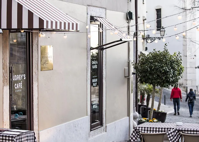 サンティアゴ デ アルファマ ブティック