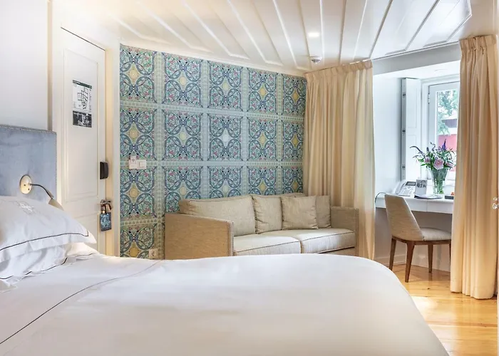 ホテル サンティアゴ デ アルファマ ブティック リスボン