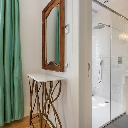 Santiago De Alfama - Boutique 5* ליסבון